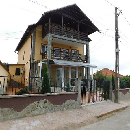 Pensiunea Casa Domnitei Baia de Fier Zewnętrze zdjęcie